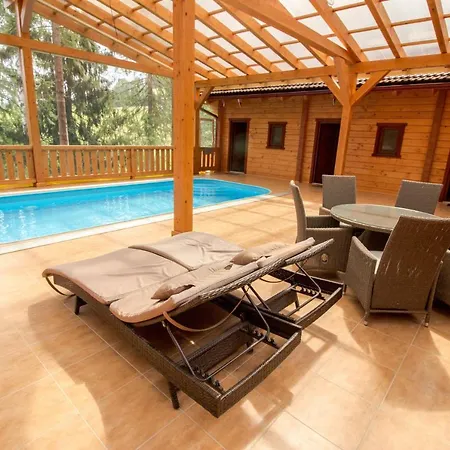 Ski Cierny Balog Apart Otel *