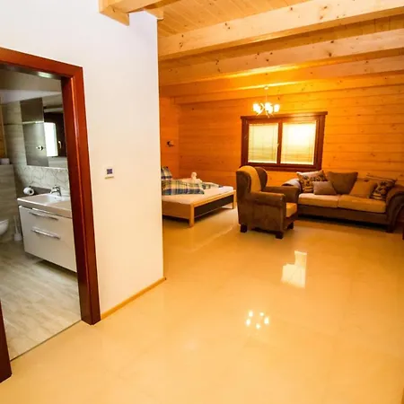 Apart Otel Ski Cierny Balog Čierny Blh