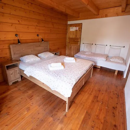 شقة فندقية Ski Cierny Balog Čierny Blh