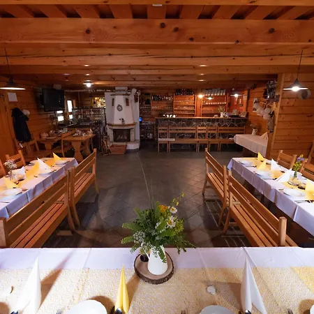 Apart Otel Ski Cierny Balog Čierny Blh