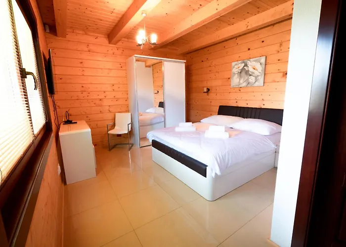 Ski Cierny Balog Aparthotel *